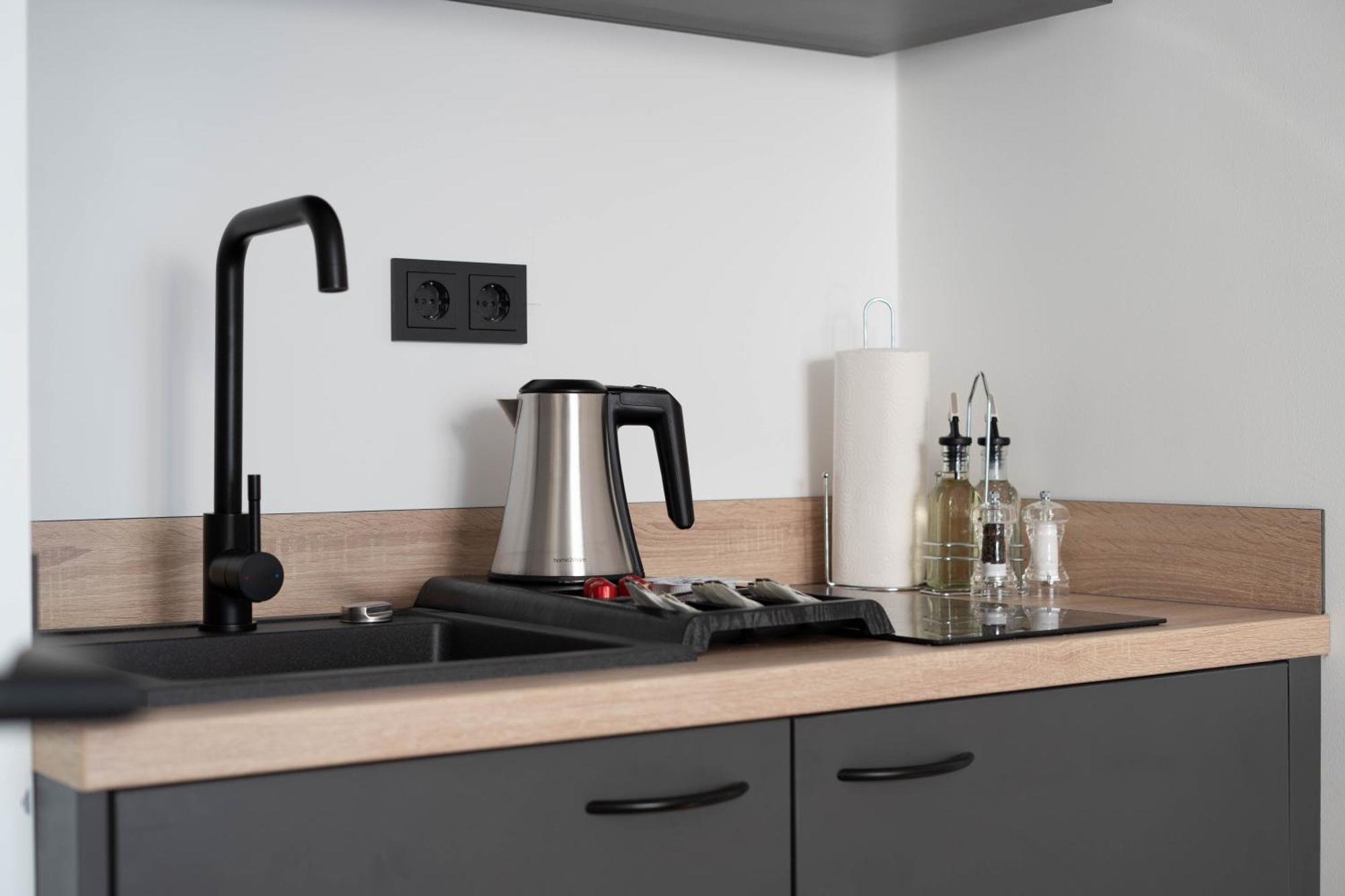 Central Bonn Apartments I Private Parking I Home2Share ภายนอก รูปภาพ