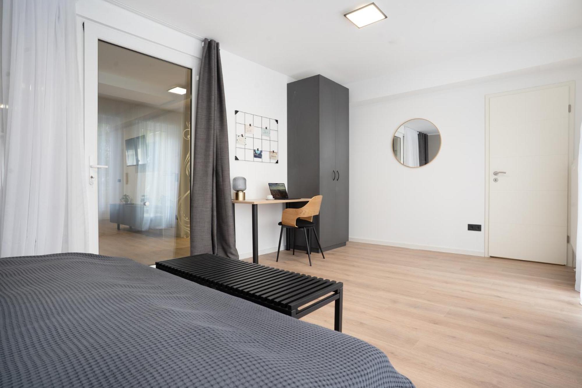 Central Bonn Apartments I Private Parking I Home2Share ภายนอก รูปภาพ